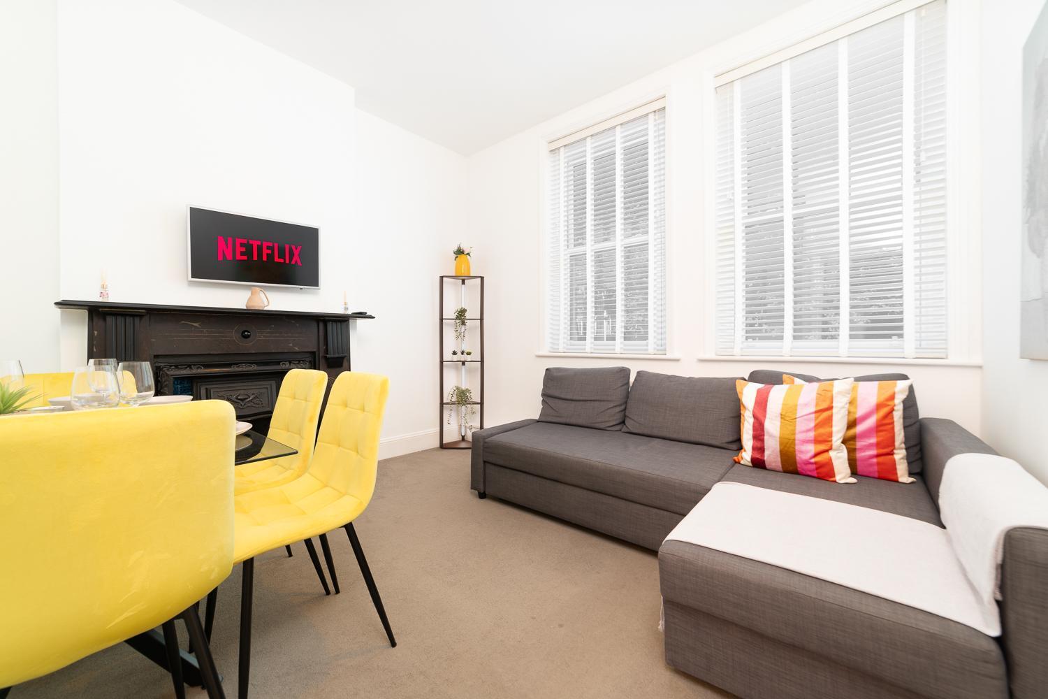 Cozy Apartment In The Heart Of Fulham, London Exteriör bild